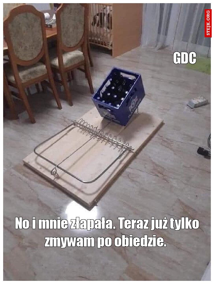 No i mnie złapała. Teraz już tylko zmywam po obiedzie. 